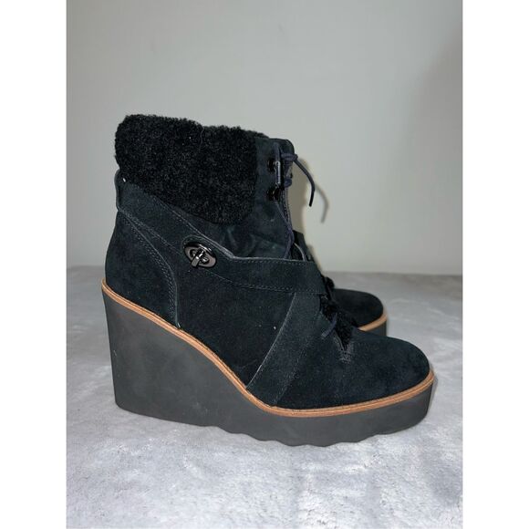 Coach Winter Wegde Black Suede Lace Up Bootie 7 KENNA - Picture 1 of 10